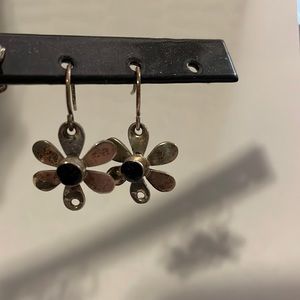 Black onyx sterling daisy earrings